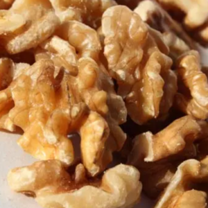 California Walnut halves